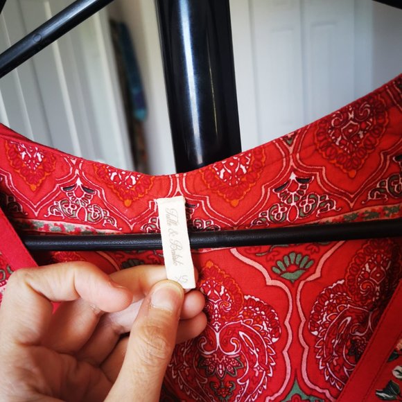 Tulle & Batiste Red Floral Dress - Picture 4 of 6